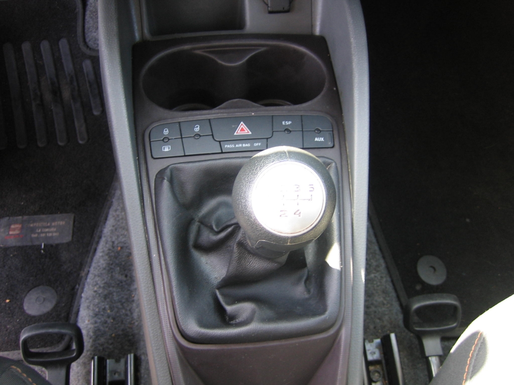 VISTA CAMBIO SEAT IBIZA 1.2 TDI CR 75CV