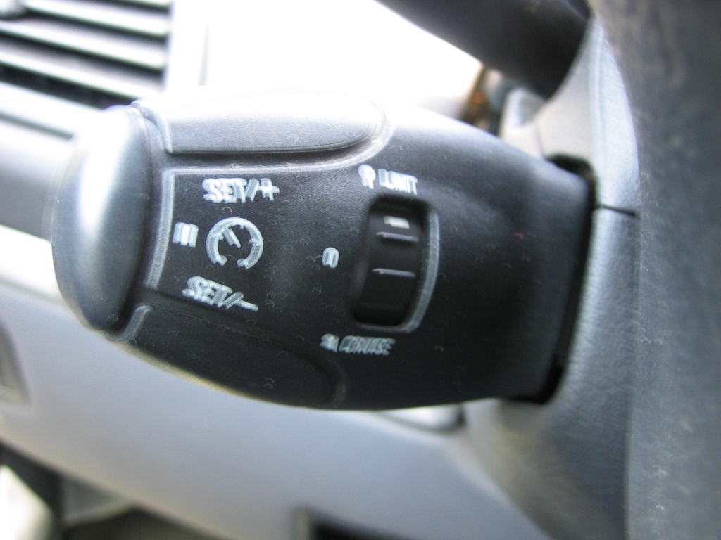 VISTA TEMPOMAT PEUGEOT 807 2.2 HDI 130CV 8 PLAZAS