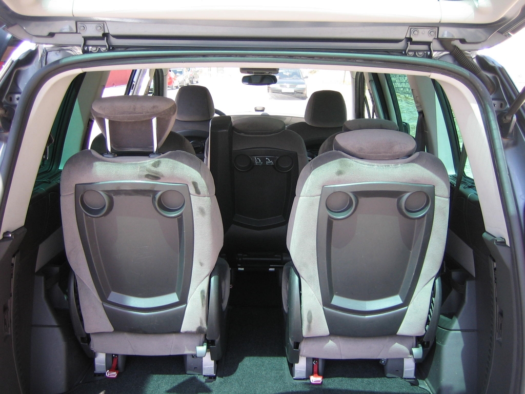 VISTA INTERIOR 8 PLAZAS PEUGEOT 807 2.2 HDI 130CV 8 PLAZAS
