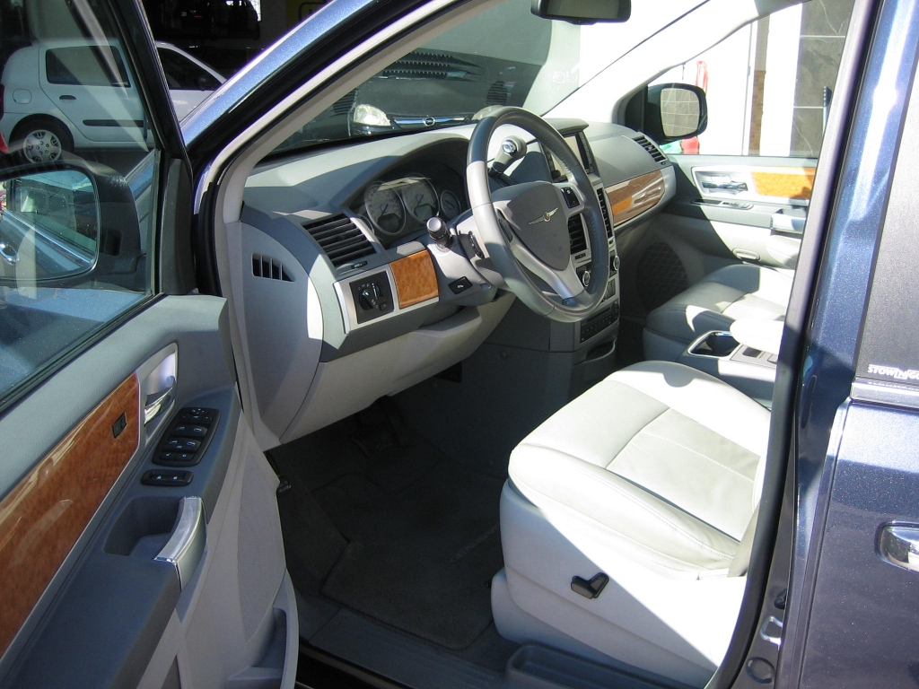 VISTA INTERIOR IZQUIERDO VISTA ASIENTOS 7 PLAZAS 