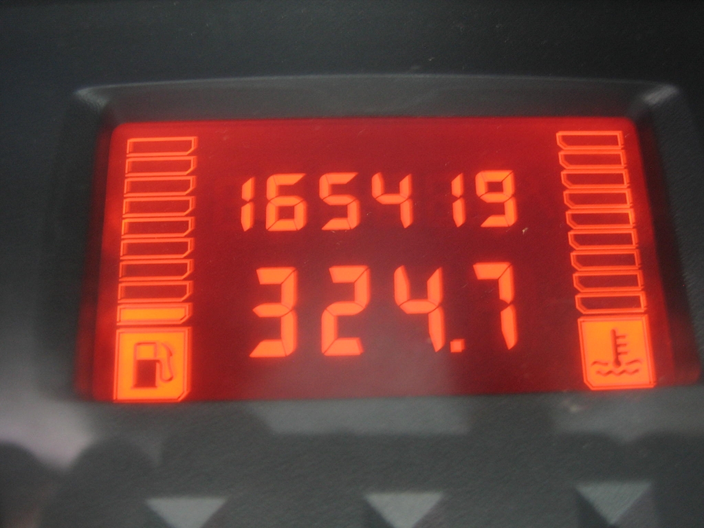 VISTA KM RENAULT CLIO 1.5 DCI 65CV