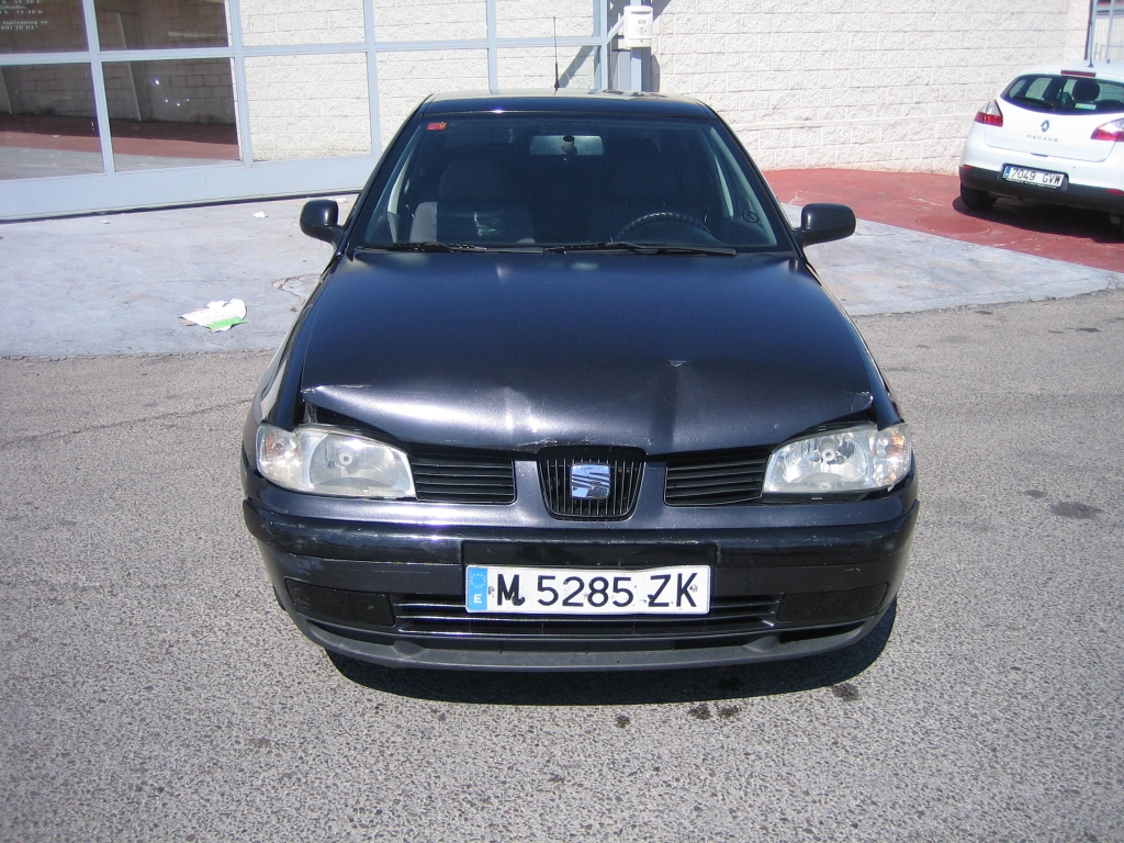 VISTA DELANTERA SEAT CORDOBA 1.9 SDI 65CV