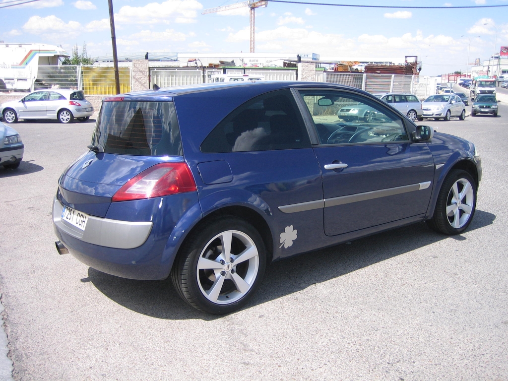 VISTA TRASERA RENAULT MEGANE 1.5 DCI 80CV