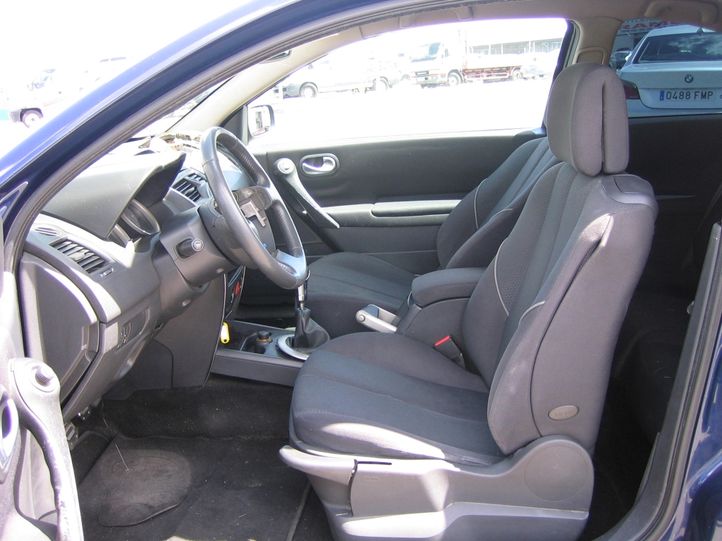 VISTA INTERIOR IZQUIERDO RENAULT MEGANE 1.5 DCI 80CV