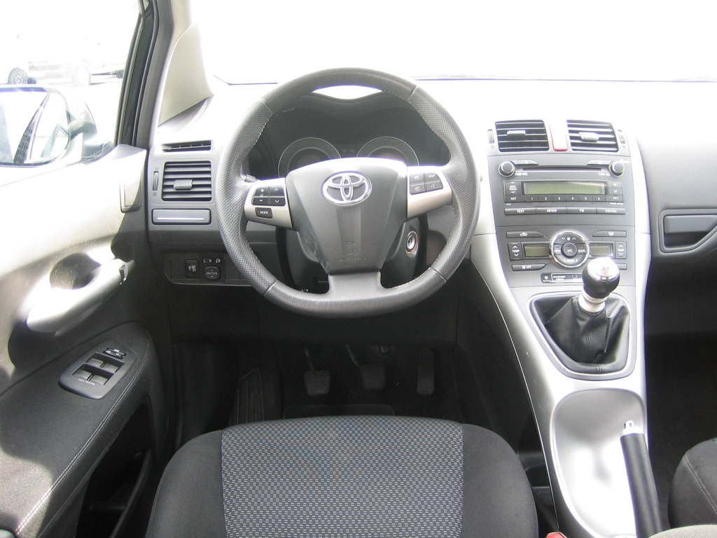 VISTA SALPICADERO 2 TOYOTA AURIS 1.4 D4D 90CV