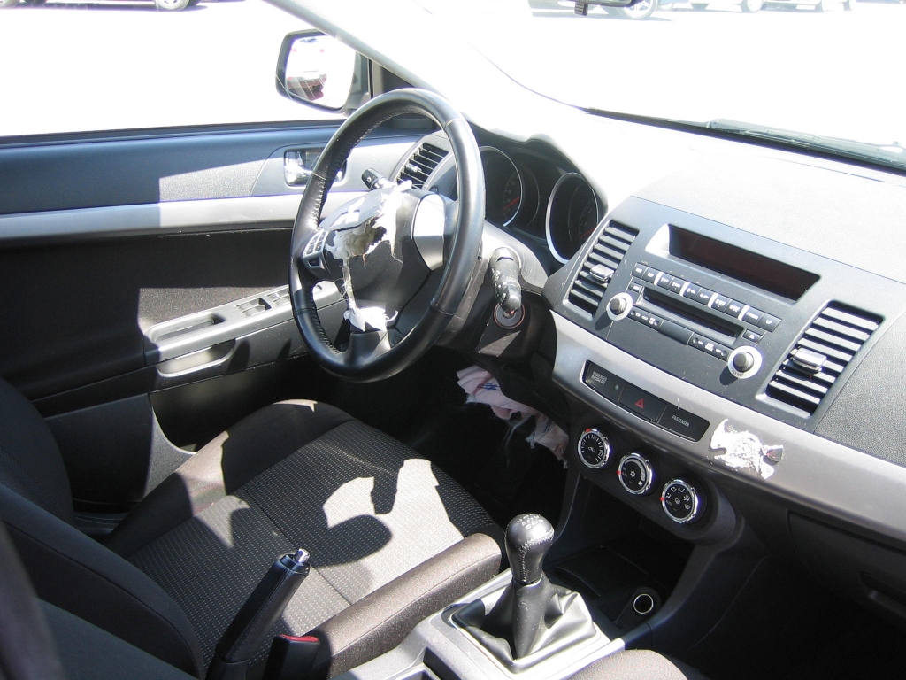 VISTA INTERIOR IZQUIERDO MITSUBISHI LANCER 1.8 DI-D 143CV