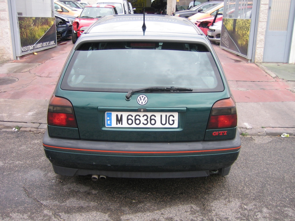 VISTA TRASERA VOLKSWAGEN GOLF III GTI 2.0 115CV