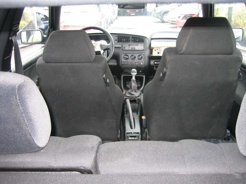 VISTA INTERIOR VOLKSWAGEN GOLF III GTI 2.0 115CV