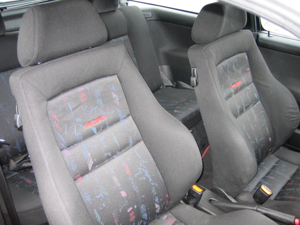 VISTA ASIENTOS RECARO VOLKSWAGEN GOLF III GTI 2.0 115CV