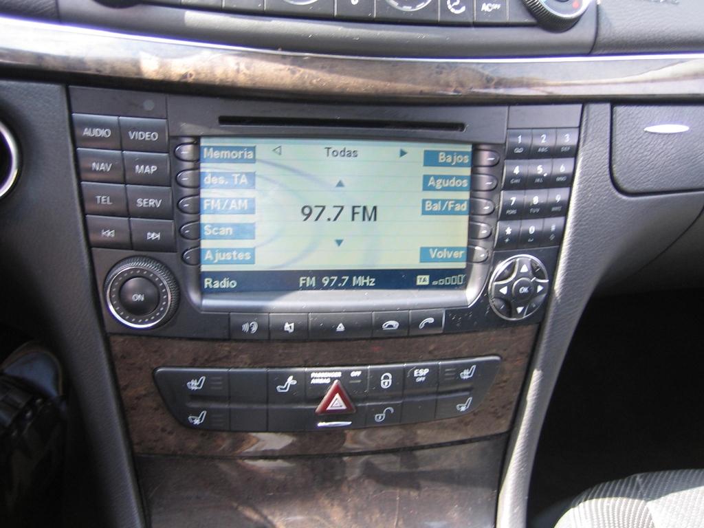 VISTA NAVI MERCEDES BENZ E-320 CDI 150CV AUTOMATICO