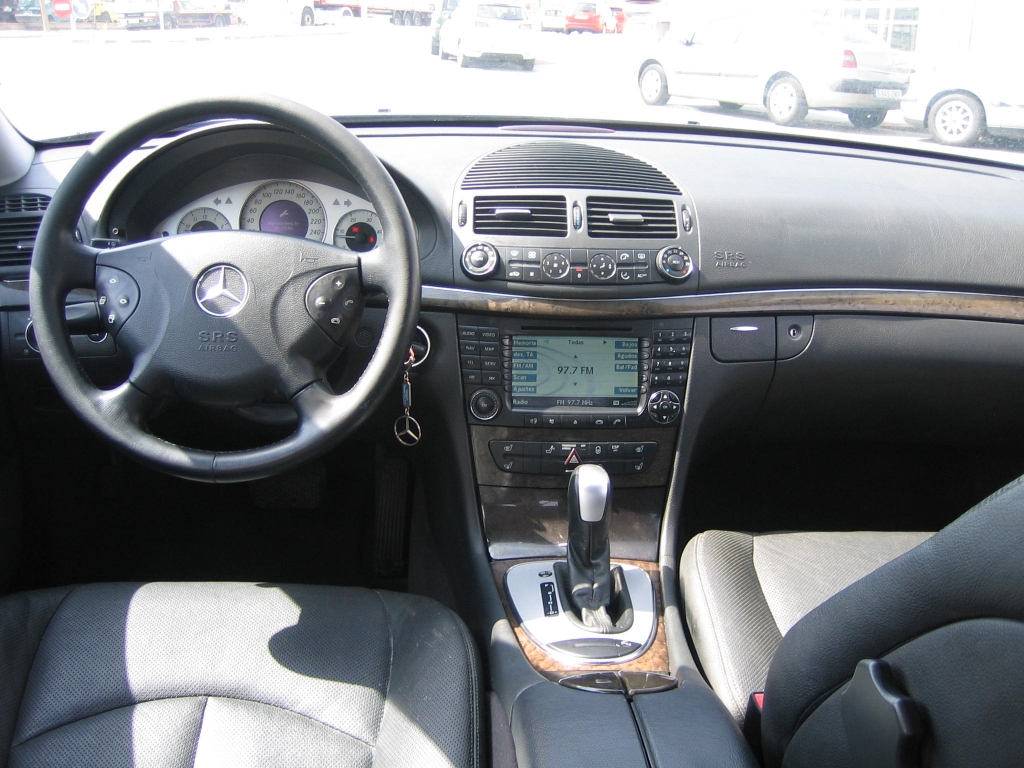 VISTA SALPICADERO MERCEDES BENZ E-320 CDI 150CV AUTOMATICO