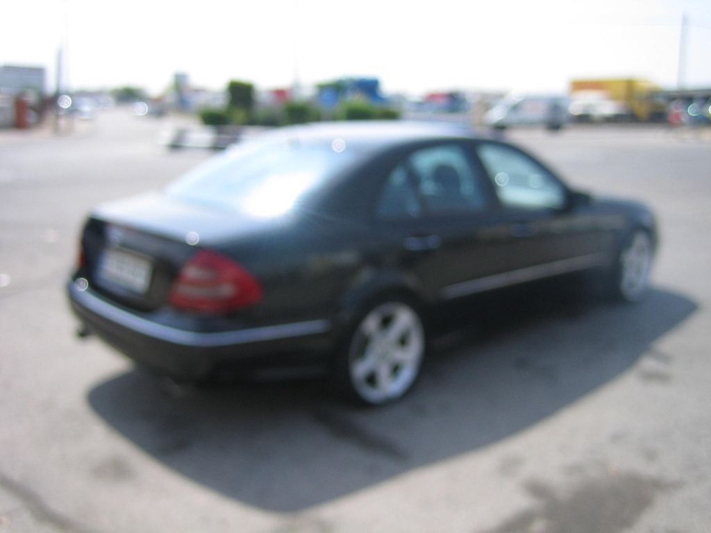 VISTA TRASERA DERECHA MERCEDES BENZ E-320 CDI 150CV AUTOMATICO