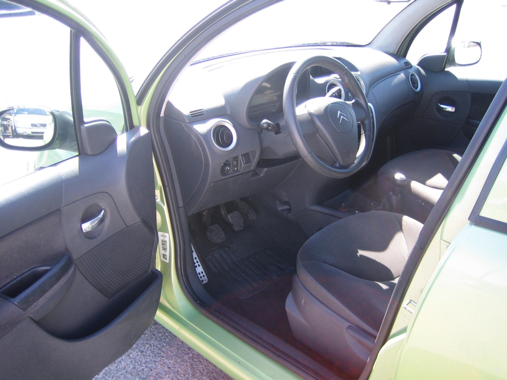 VISTA INTERIOR IZQUIERDO CITROEN C-3 1.4 HDI 70CV