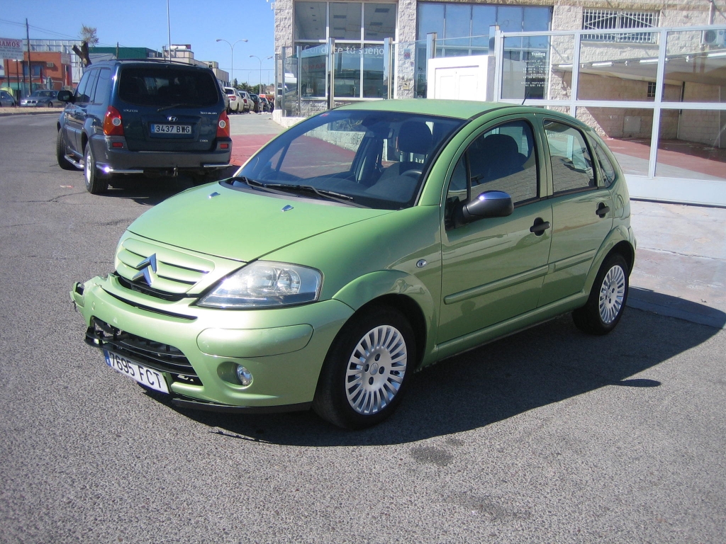 VISTA DELANTERA IZQUIERDA CITROEN C-3 1.4 HDI 70CV