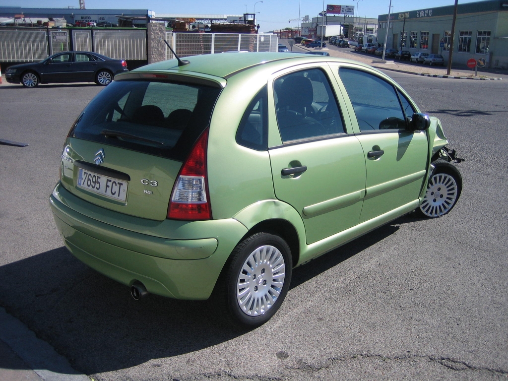 VISTA TRASERA DERECHA CITROEN C-3 1.4 HDI 70CV