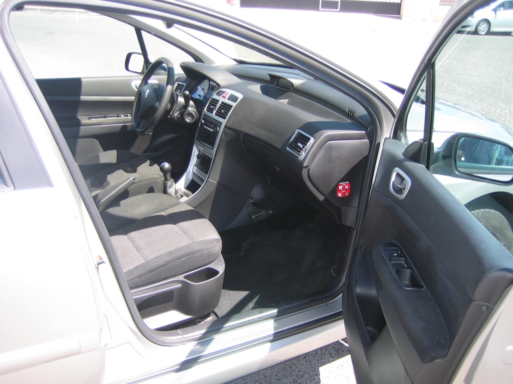 VISTA INTERIOR DERECHO PEUGEOT 307 1.6 HDI 110CV
