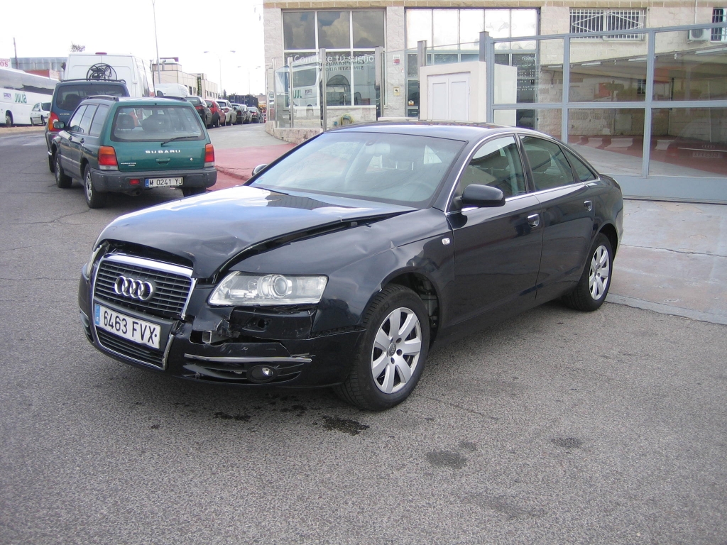VISTA DELANTERA IZQUIERDA AUDI A-6 2.7 TDI 180CV AUTOMATICO