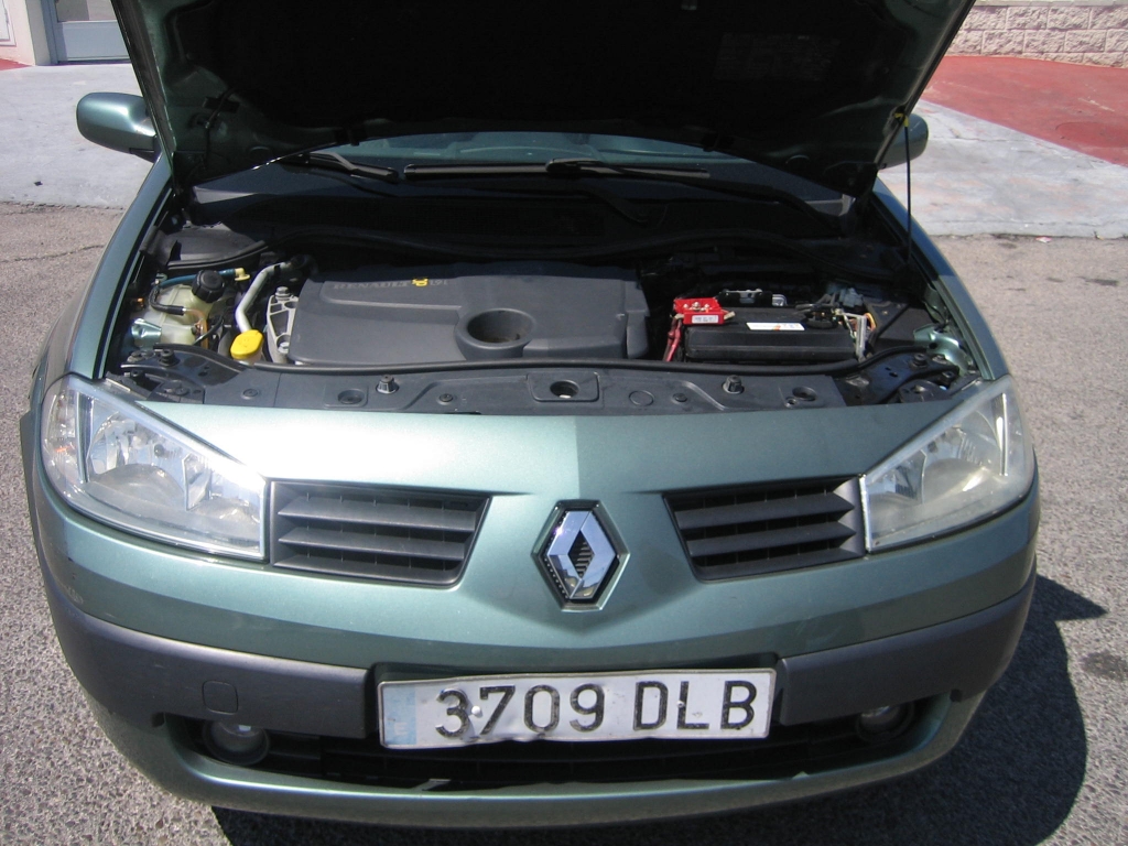 VISTA MOTOR RENAULT MEGANE GRAND TOUR 1.9 DCI 120CV