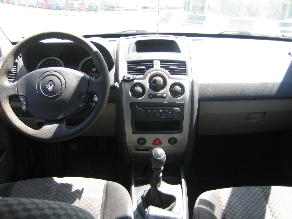 VISTA SALPICADERO RENAULT MEGANE GRAND TOUR 1.9 DCI 120CV