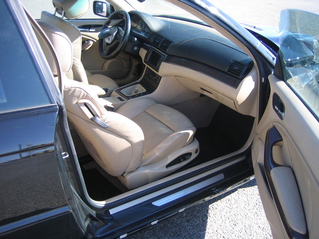 VISTA INTERIOR DERECHO BMW 330CD 204CV PACK M