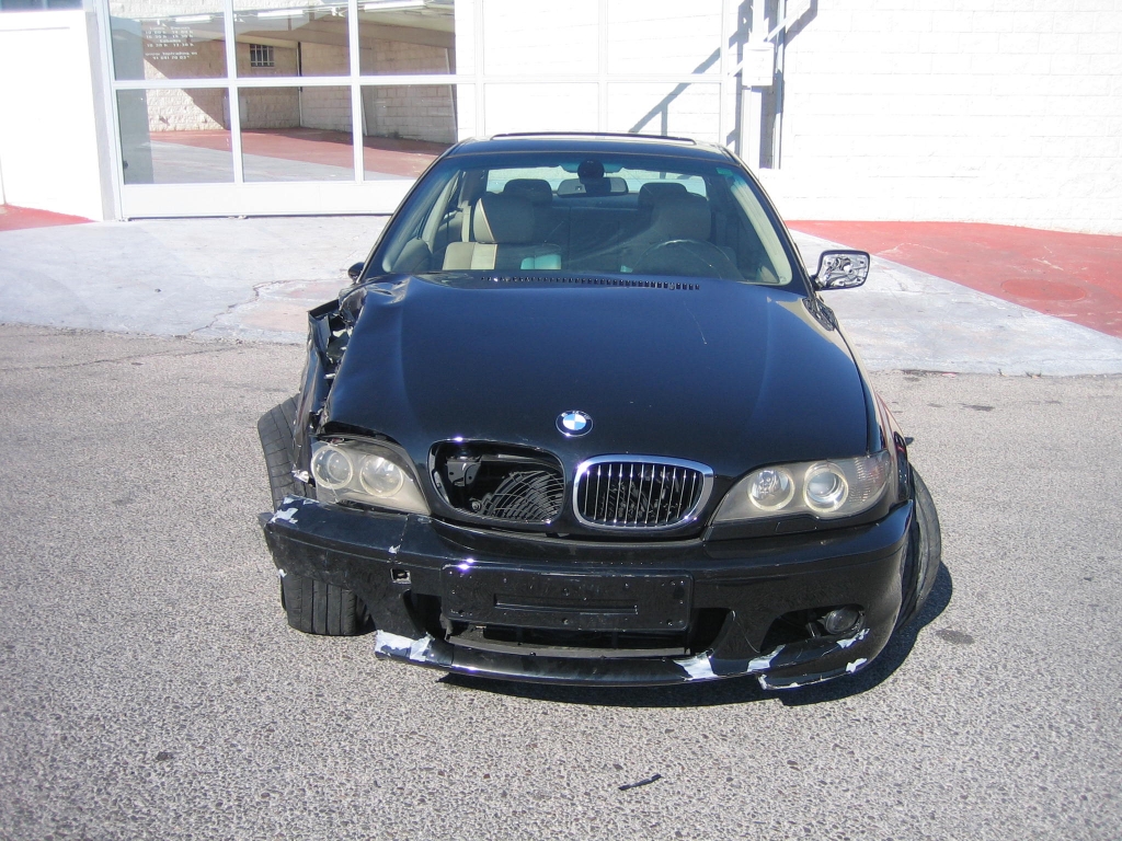 VISTA DELANTERA BMW 330CD 204CV PACK M